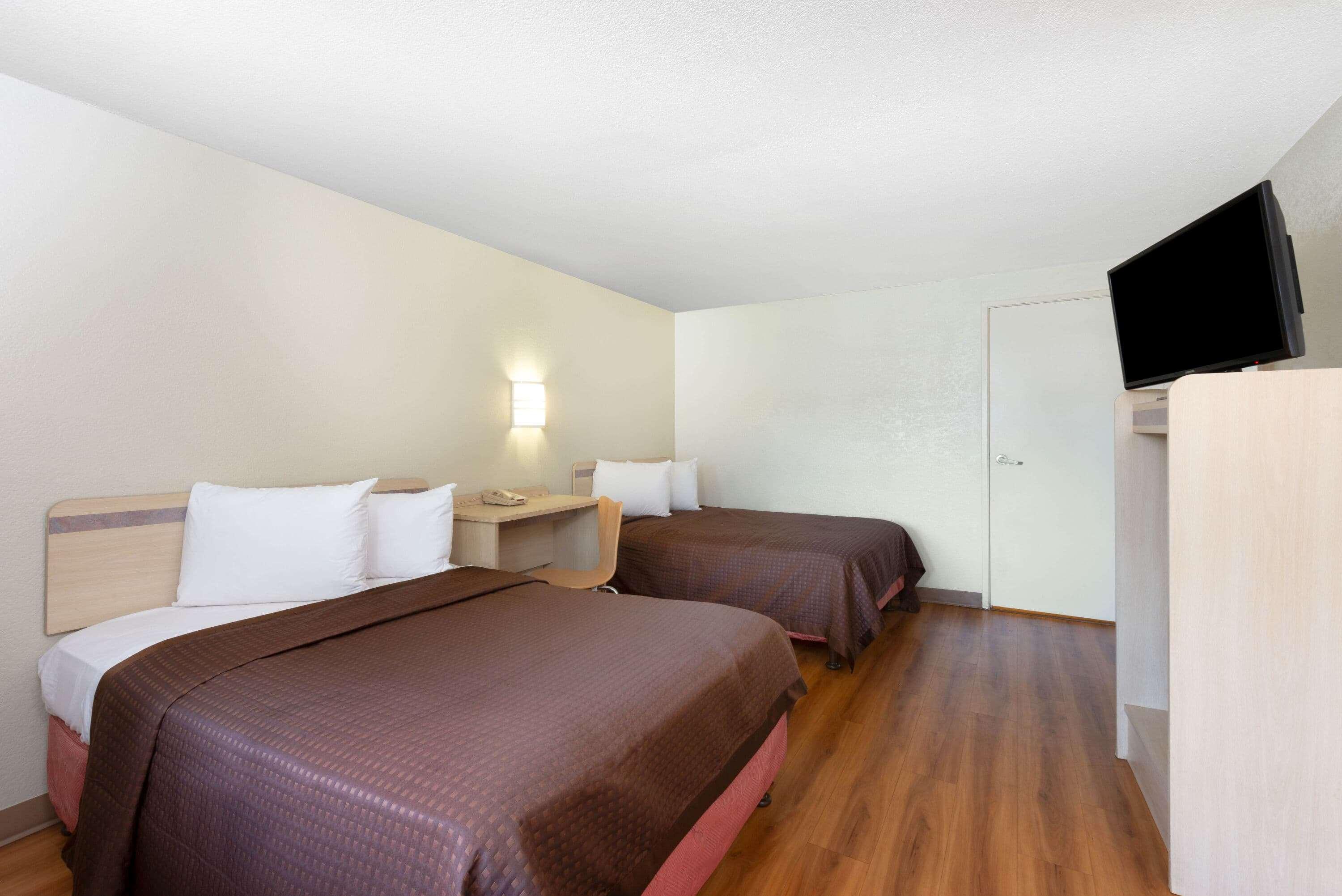 Travelodge By Wyndham Essington / Philadelphia Airport Exterior foto
